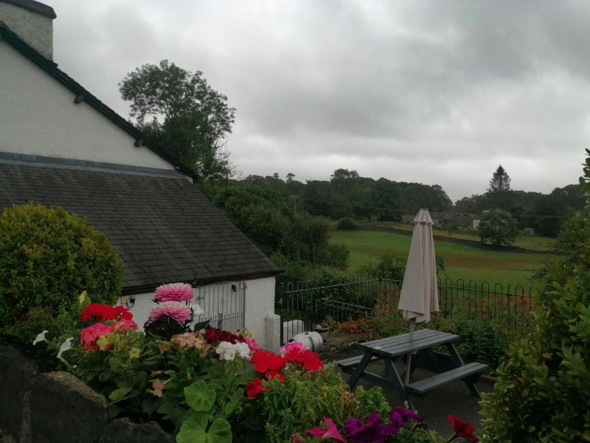 The Brown Horse Inn Winster  Eksteriør billede