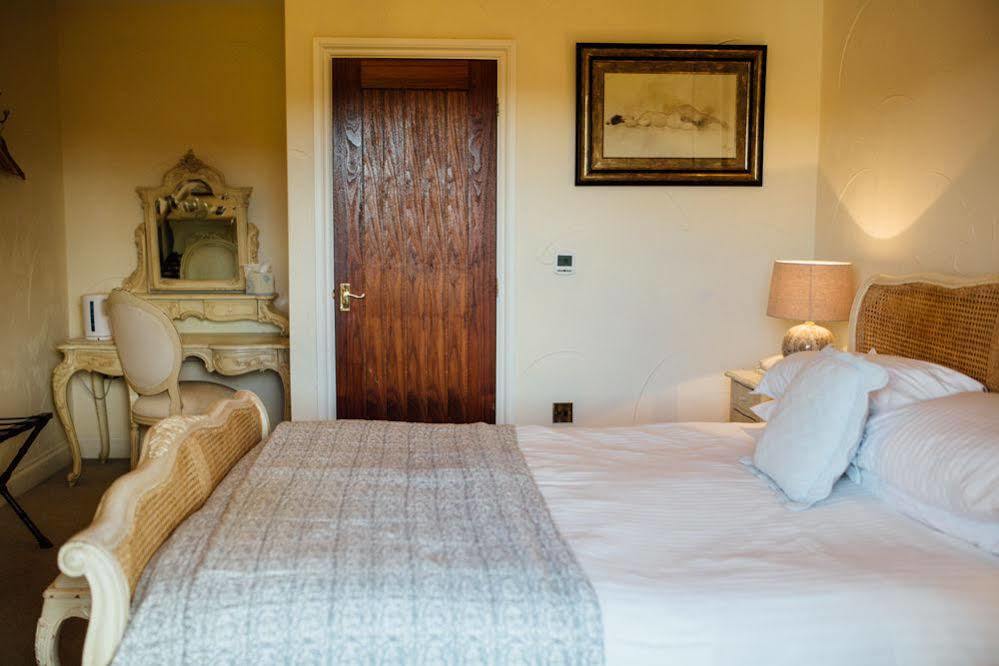 The Brown Horse Inn Winster  Eksteriør billede