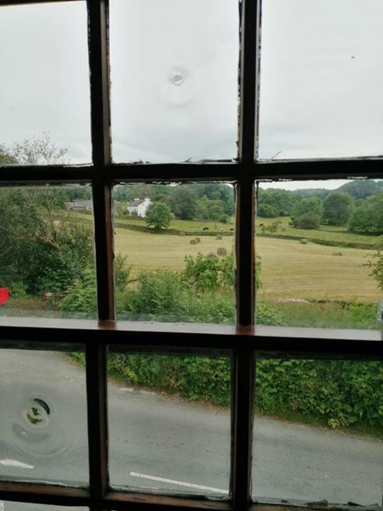 The Brown Horse Inn Winster  Eksteriør billede